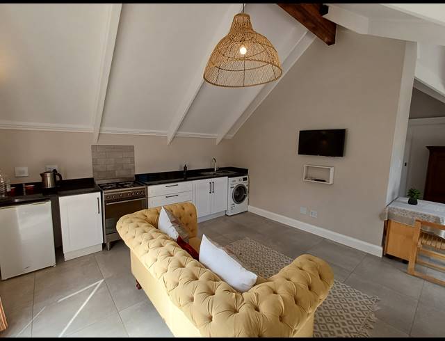 1 BEDROOM APARTMENT TO LET IN GARLINGTON
